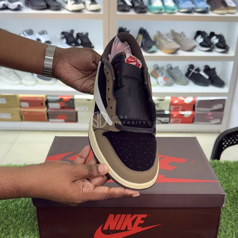 Travis Scott Jordan 1 Retro Low OG Mocha OEM grade