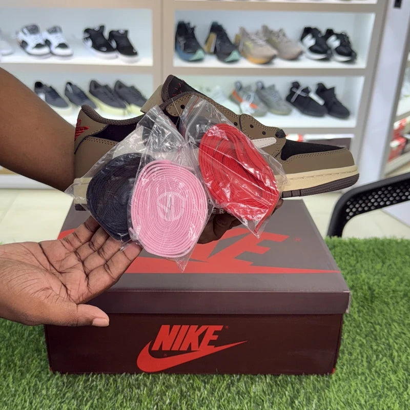 Travis Scott Jordan 1 Retro Low OG Mocha OEM grade