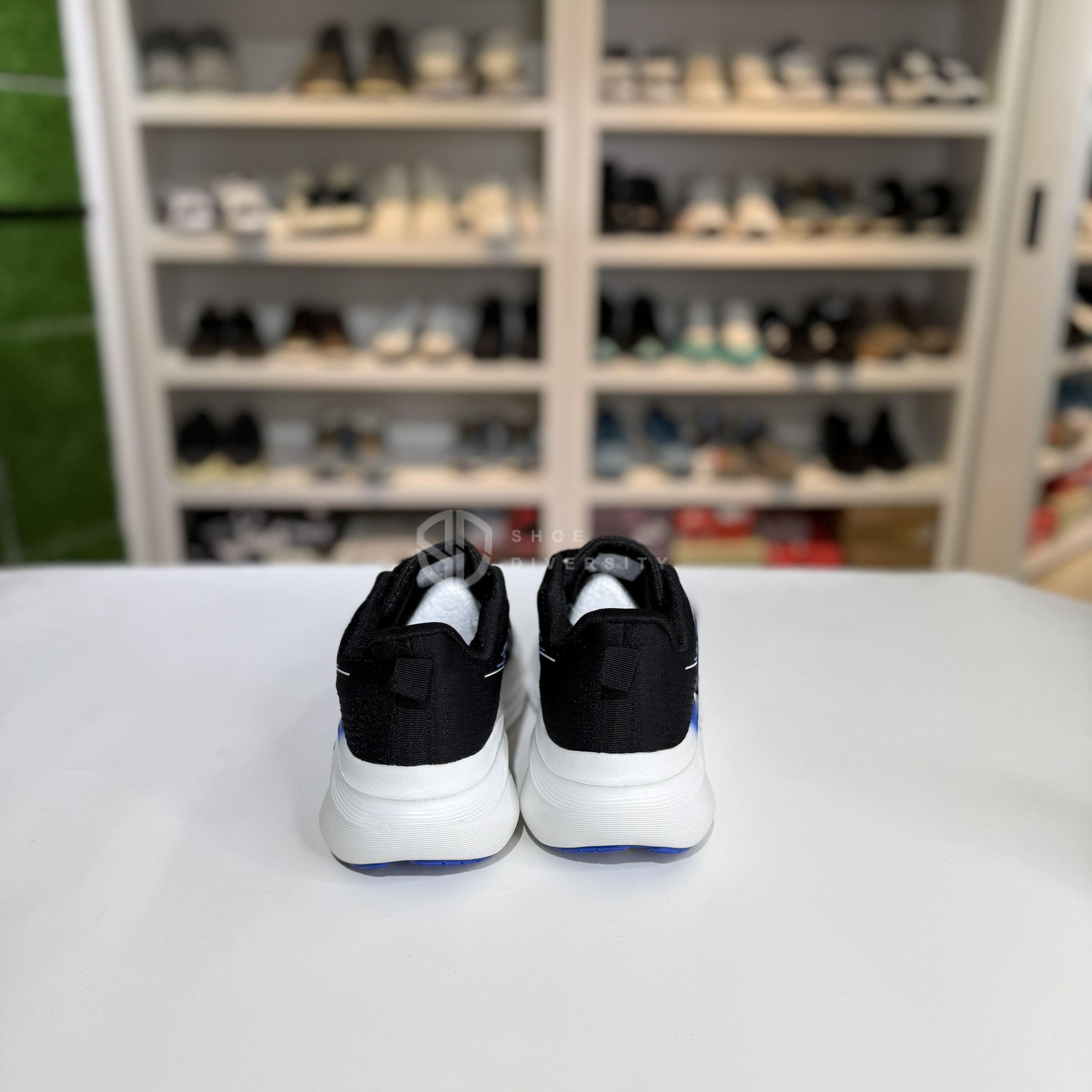 Nimbus 27 Black Blue OEM Grade