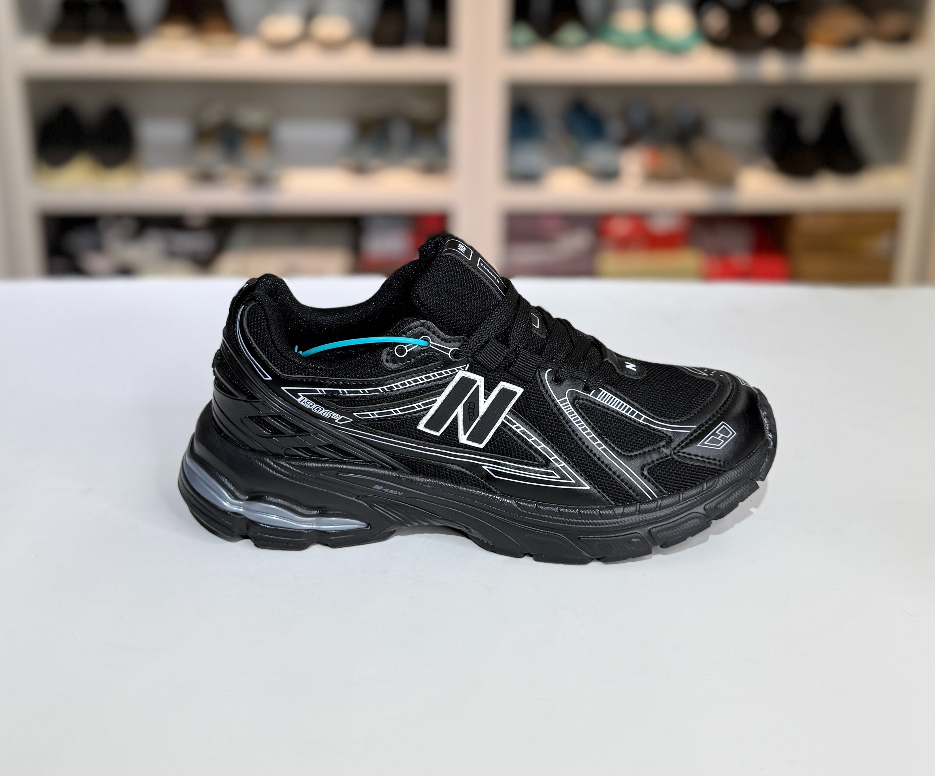 NB 1906R Black Silver OEM Grade