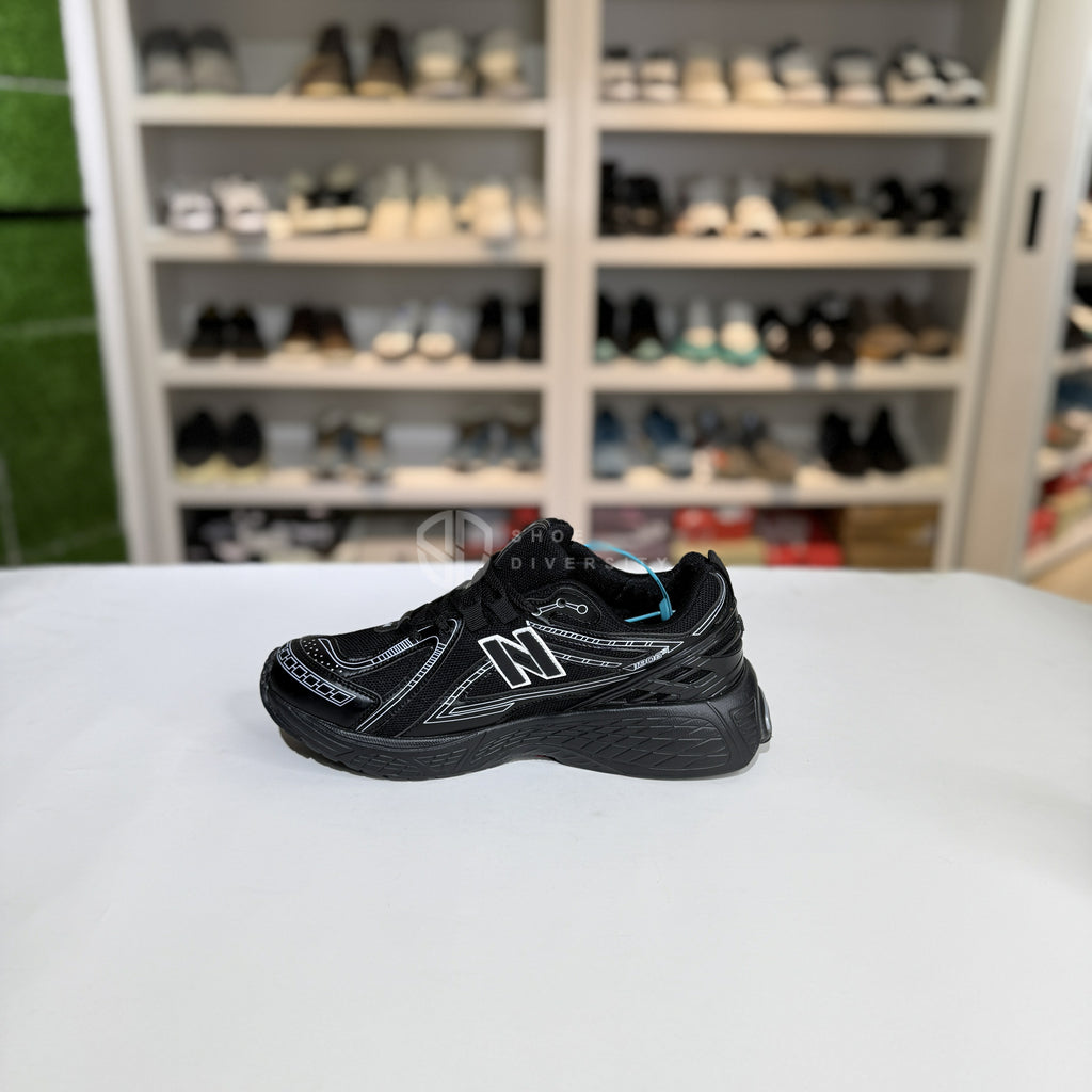 NB 1906R Black Silver OEM Grade