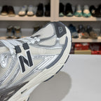 NB 1906R Cream Silver OEM Grade