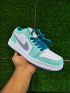 Air Jordan 1 Low SE New Emerald
