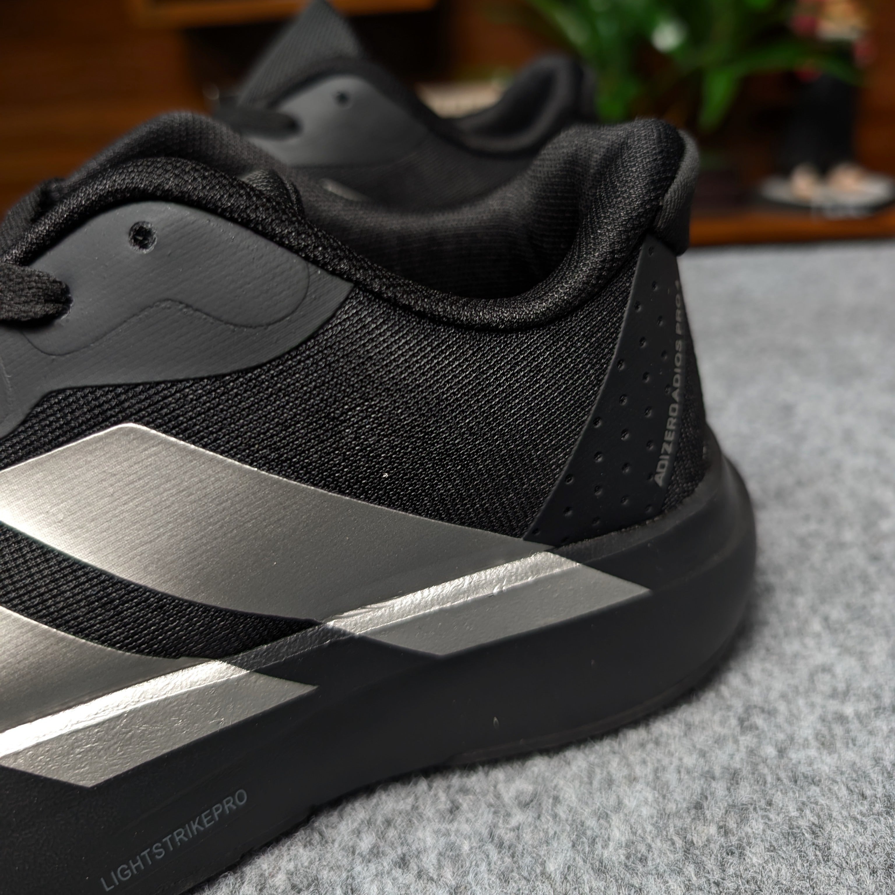 Adizero Adios Pro 4 Core Black Iron Metallic OEM grade