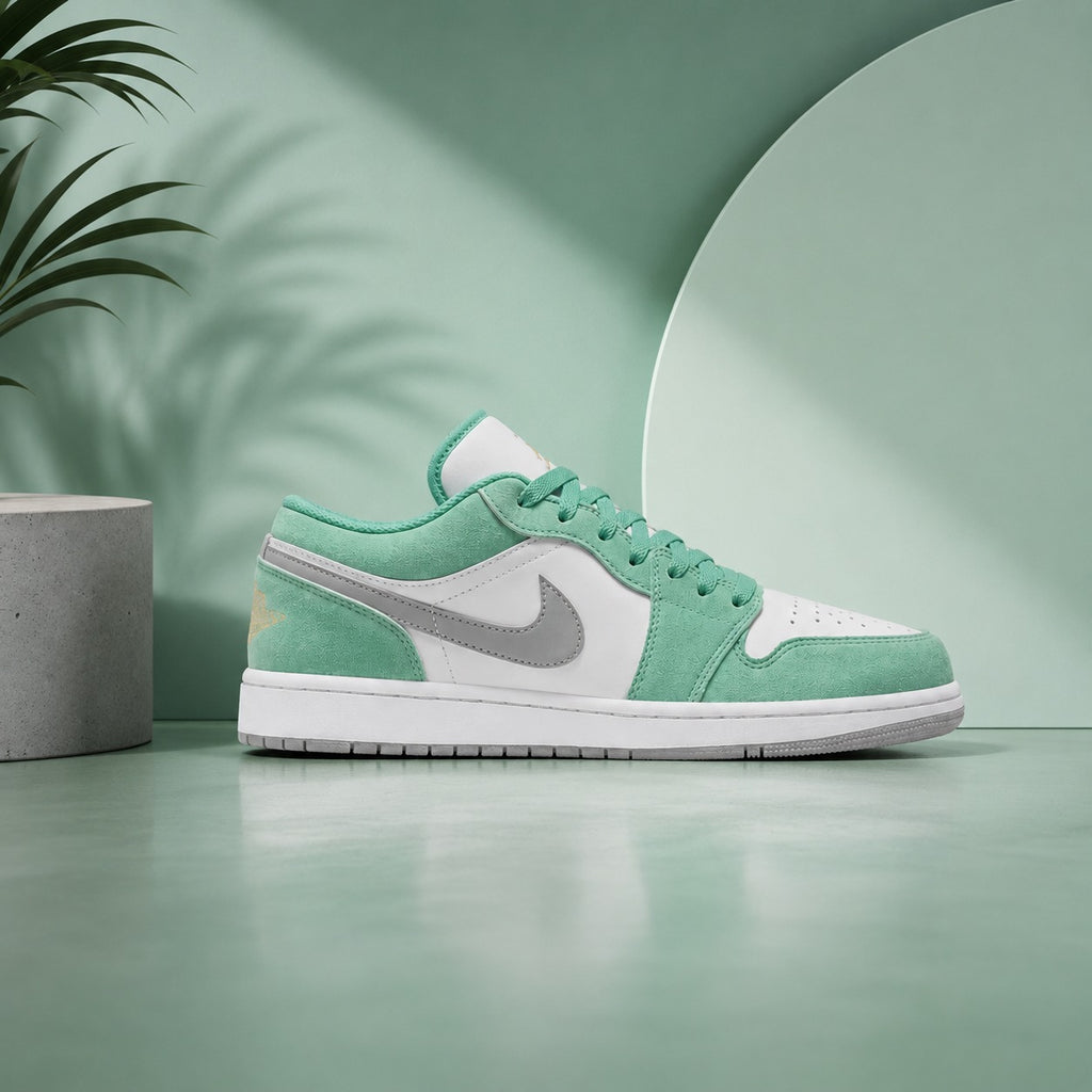 Air Jordan 1 Low SE New Emerald